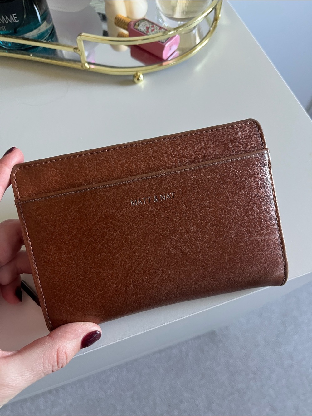 Matt & Nat Chestnut Brown Vegan Leather Zip Card Wallet
